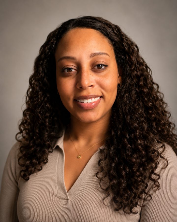 Portrait of Tifini Smith, therapist at Fig & Olive Therapy Co.